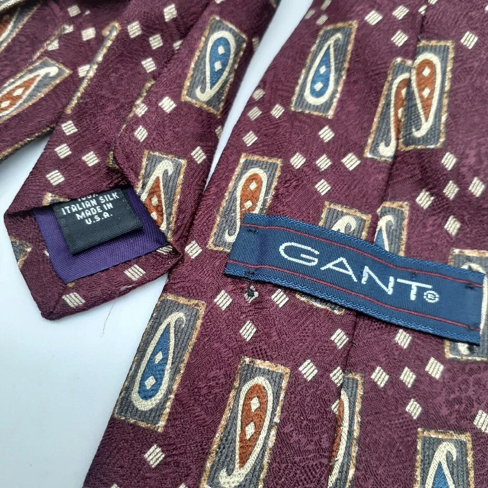 Gant Necktie 100% Italian Silk USA Made Maroon Burgandy Paisley Career Formal